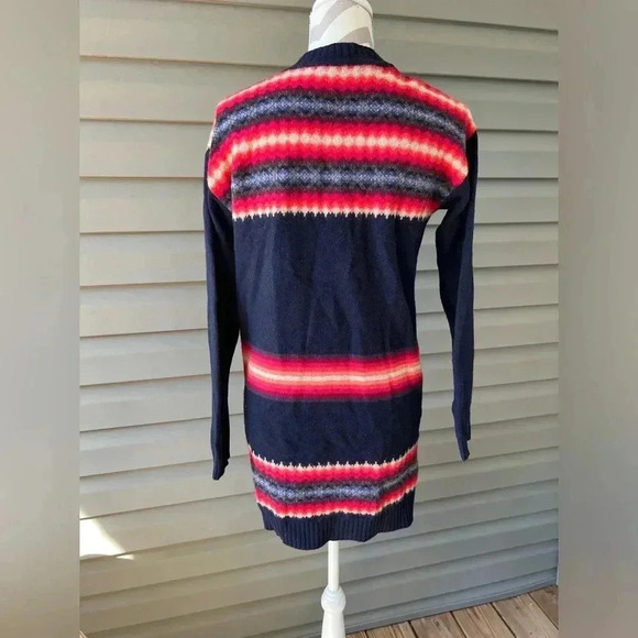 Gap Wool Blend Cardigan Sweater Women’s Long Sleeve Button Down Blue Aztec Sz M - Picture 4 of 13